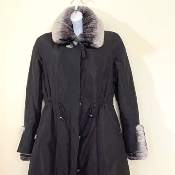 Winter coat with real fur - Picture 1 of 17